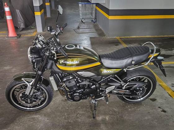 KAWASAKI Z900RS 